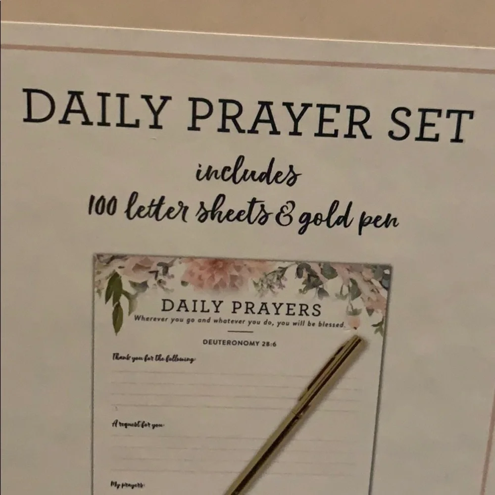 Daily prayer set, boxed paper and gold pen set